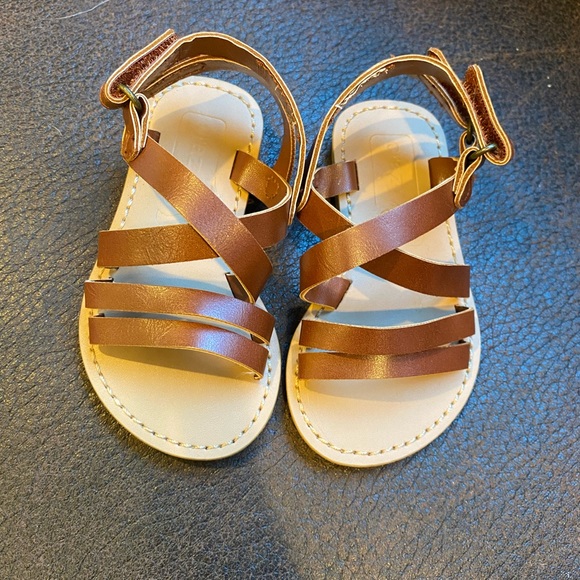 Baby shoe bundle - Picture 8 of 11